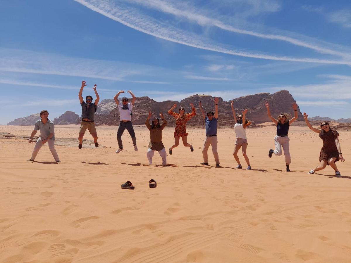 Desert Star Camp วาดิรัม ภายนอก รูปภาพ
