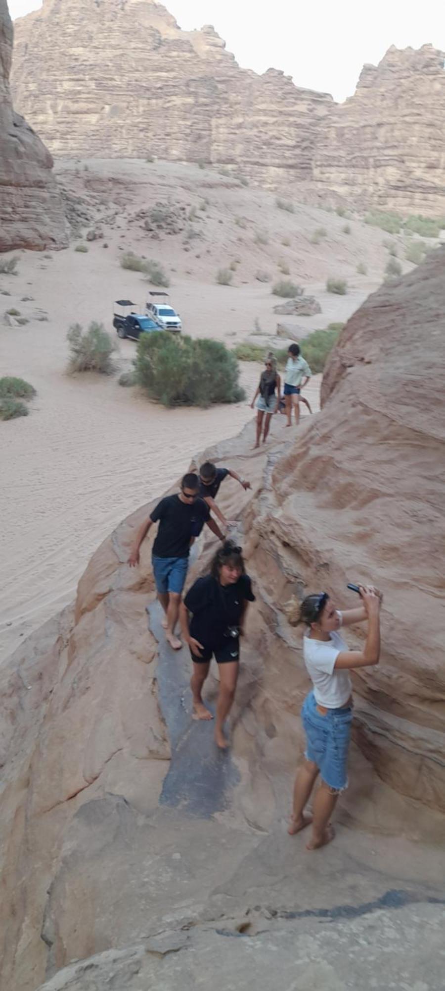 Desert Star Camp วาดิรัม ภายนอก รูปภาพ
